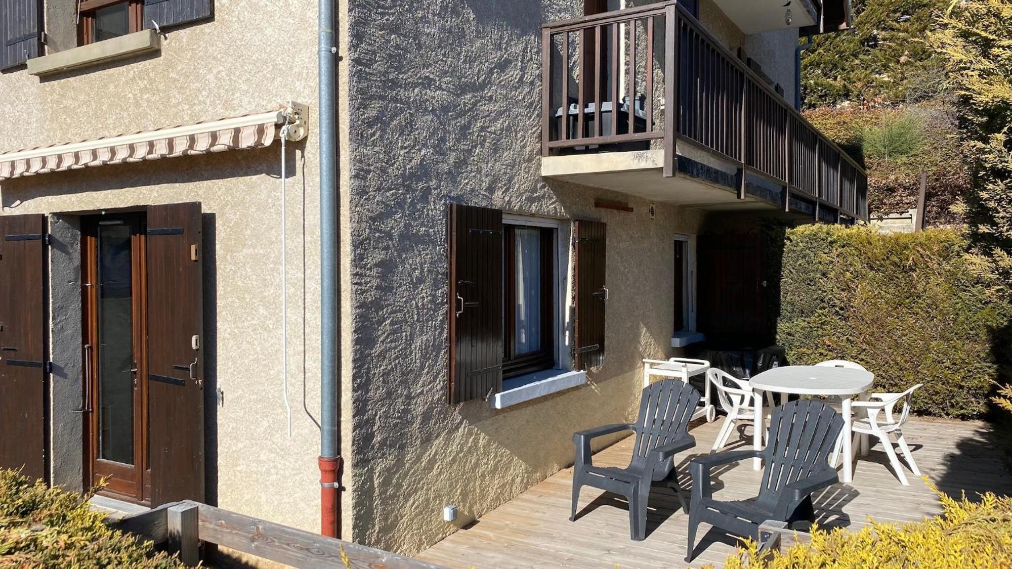 Embrun - Appartement 4/6 Personnes Avec Exterieurs Exterior foto